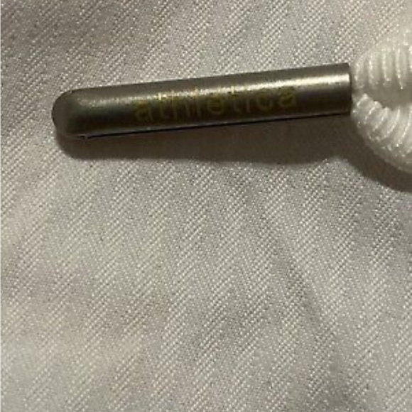 Lululemon hotty hot shorts - Picture 3 of 4